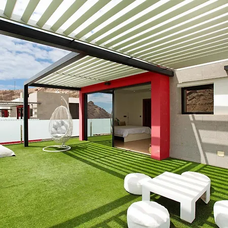 Villa Tauro 31 *